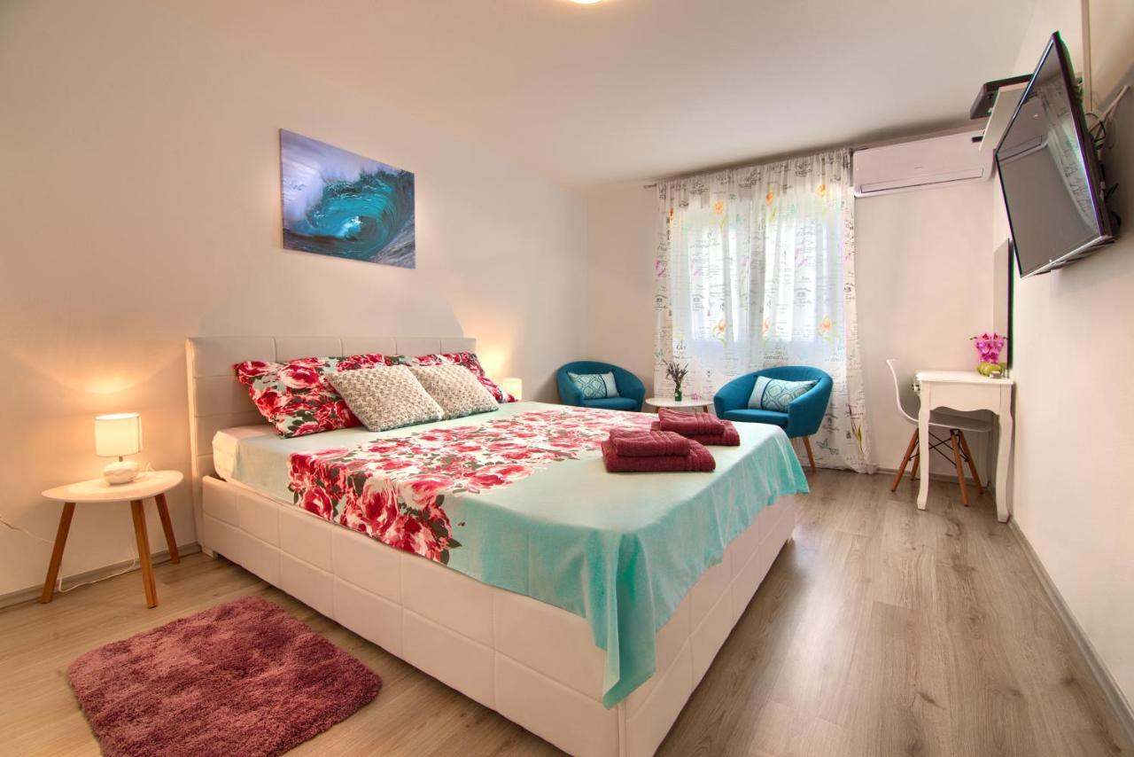 Mila Apartment *